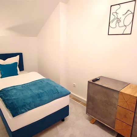 Homely Stay - Urban Oasis Apartments Moosburg an der Isar ภายนอก รูปภาพ