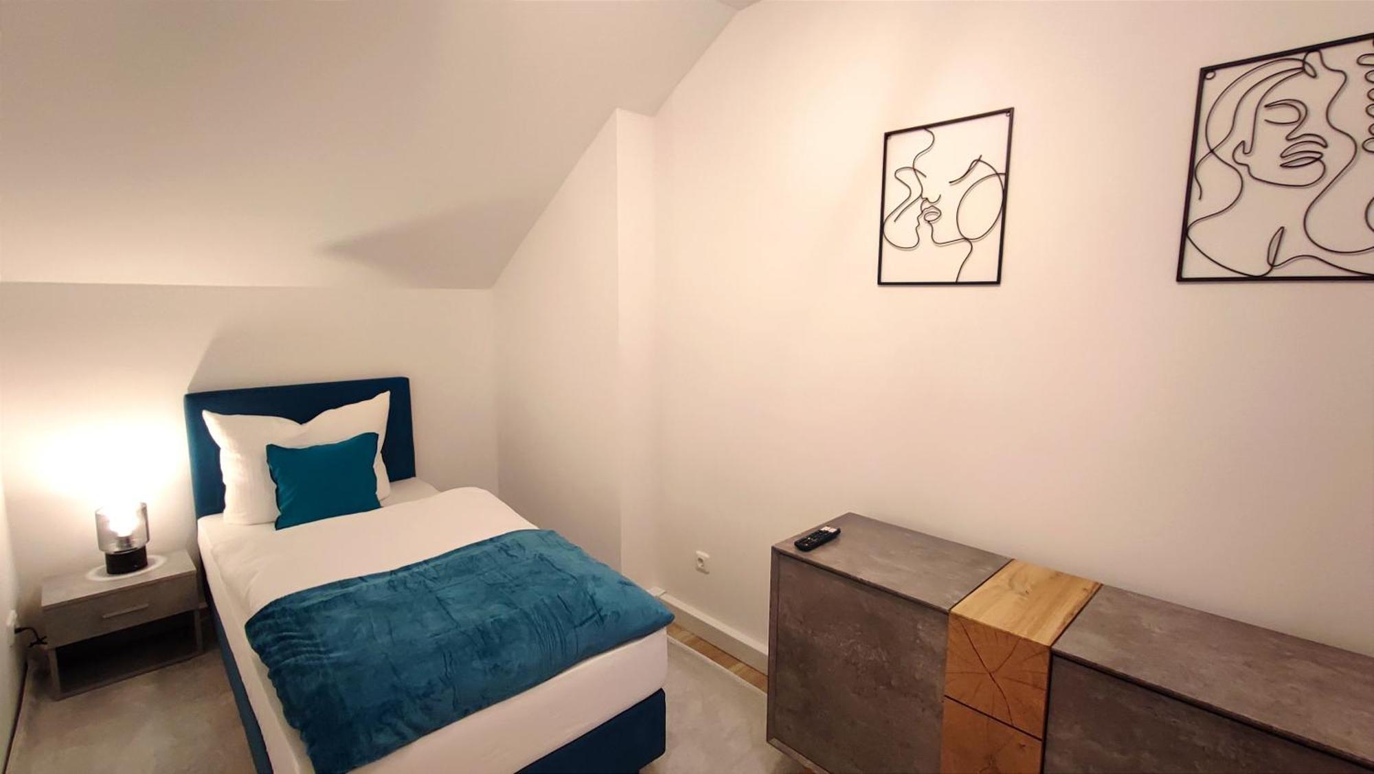 Homely Stay - Urban Oasis Apartments Moosburg an der Isar ภายนอก รูปภาพ