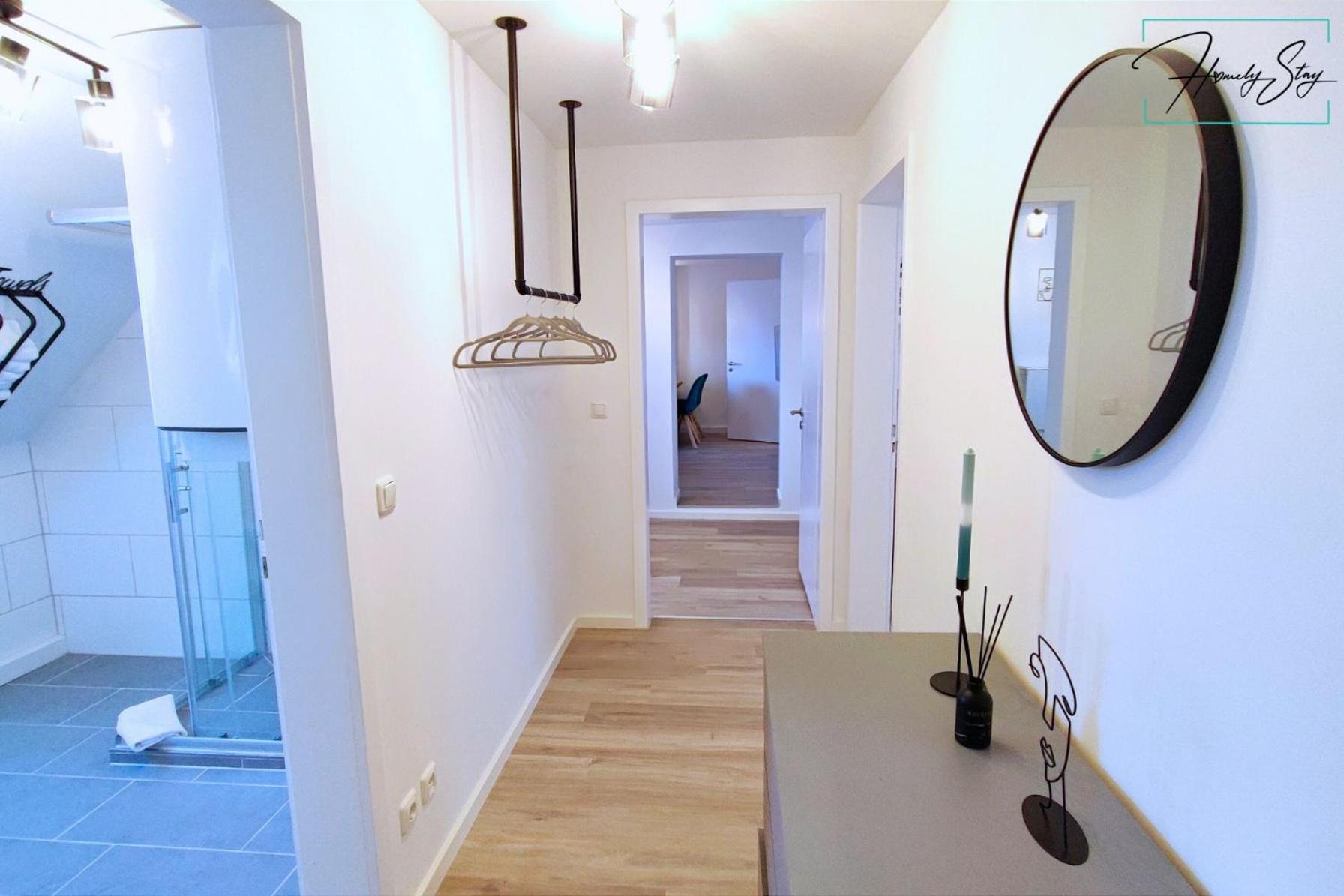 Homely Stay - Urban Oasis Apartments Moosburg an der Isar ภายนอก รูปภาพ