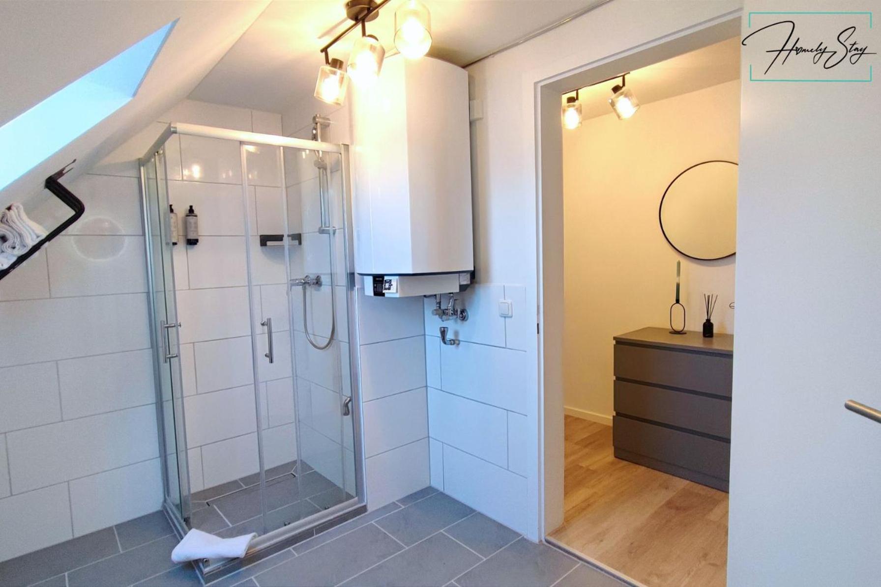 Homely Stay - Urban Oasis Apartments Moosburg an der Isar ภายนอก รูปภาพ